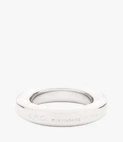 Angle ring