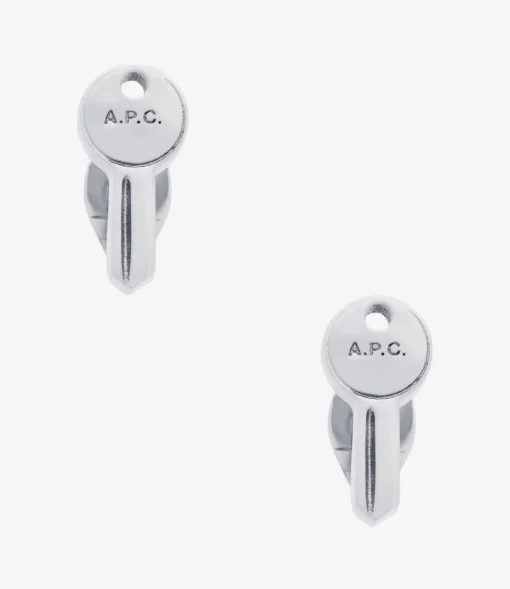 Clef stud earrings