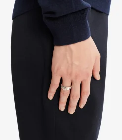 Darwin ring
