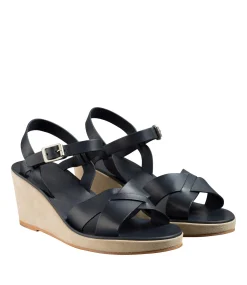 Judith sandals
