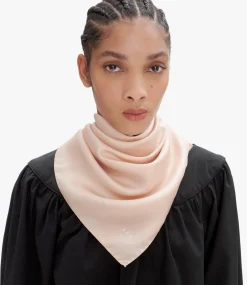 Katie Holmes scarf