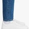 Moe sneakers