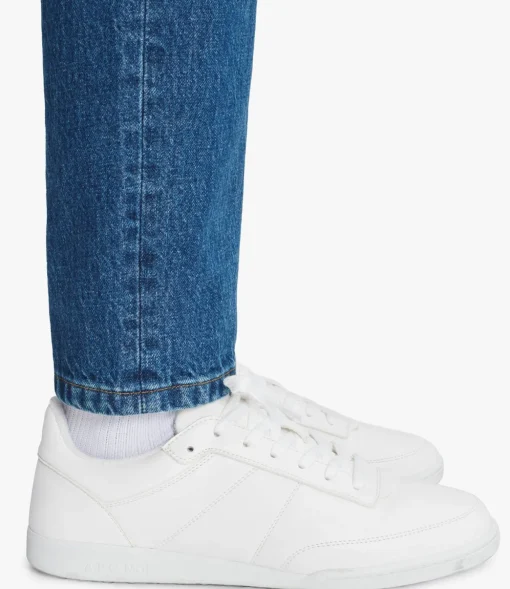 Moe sneakers