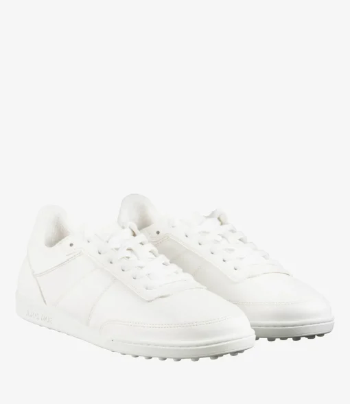 Moe sneakers