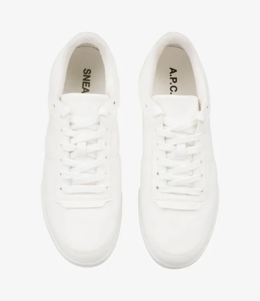 Moe sneakers