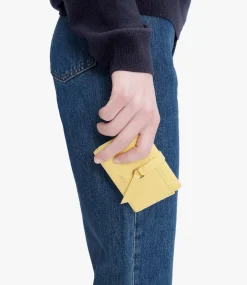 Noa trifold wallet