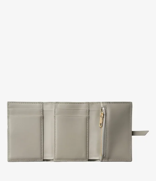 Noa trifold wallet
