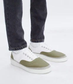 Plain Simple trainers