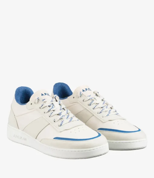 Plain sneakers