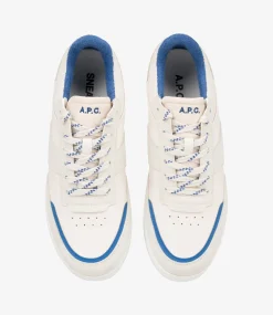 Plain sneakers
