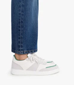Plain trainers