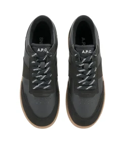Plain trainers