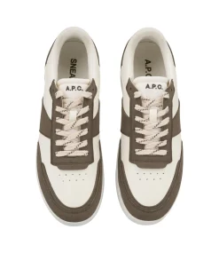 Plain trainers