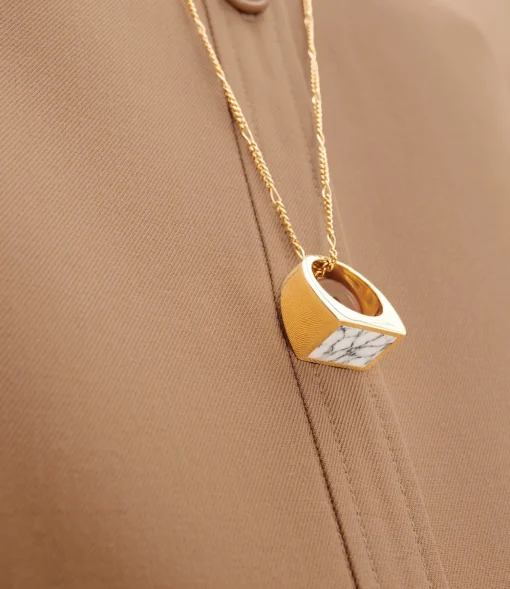 Suzanne necklace