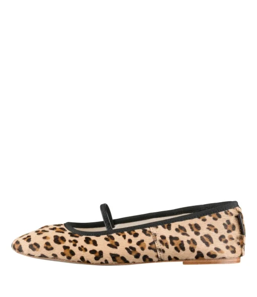 Swan ballet flats