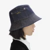 Thau00efs bucket hat