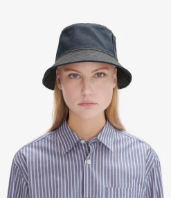 Thau00efs bucket hat